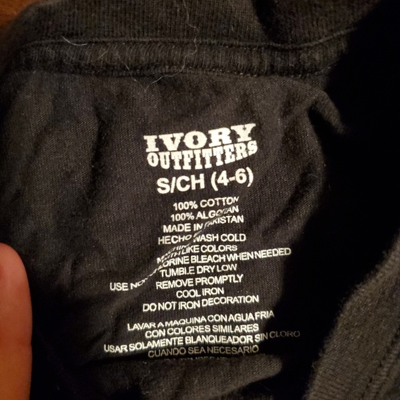 Realtree Top - Picture 2 of 2